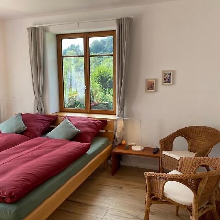 Kleine-Radoase, Ruhiges Oekologisch Renoviertes Doppelzimmer Weilburg Ngoại thất bức ảnh